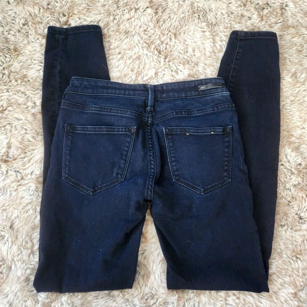 Pilcro and the Letterpress Serif Dark Wash Skinny Jeans Women's Size 25
